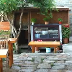 Kastro فندق مبيت وإفطار İmroz
