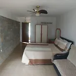 فندق مبيت وإفطار Kastro İmroz