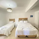 فندق مبيت وإفطار Kastro