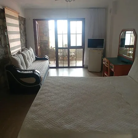 Kastro Nocleg ze śniadaniem İmroz