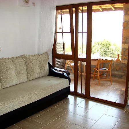 Kastro 3*